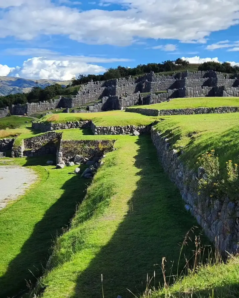 sacsayhuaman-